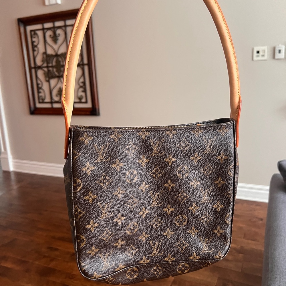 ** SOLD** Louis Vuitton Looping MM Monogram Shoulder Bag with leather strap